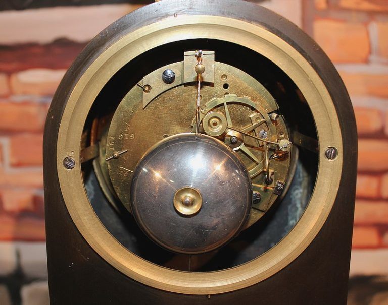 photo furniture Restoration Clock Early 19th