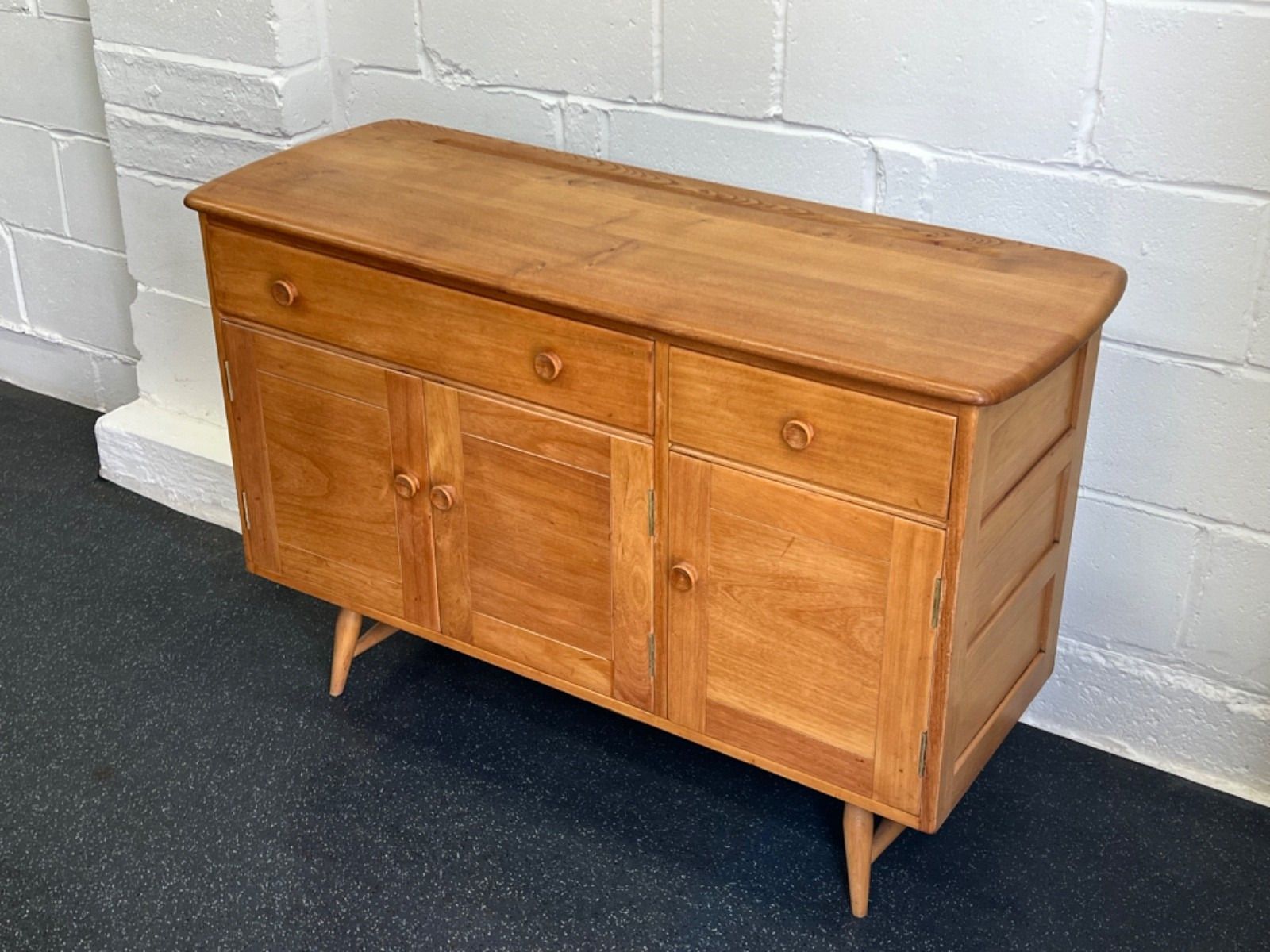 photo vinterior Vintage Ercol Sideboard Midcentury Blonde (Delivery Available)