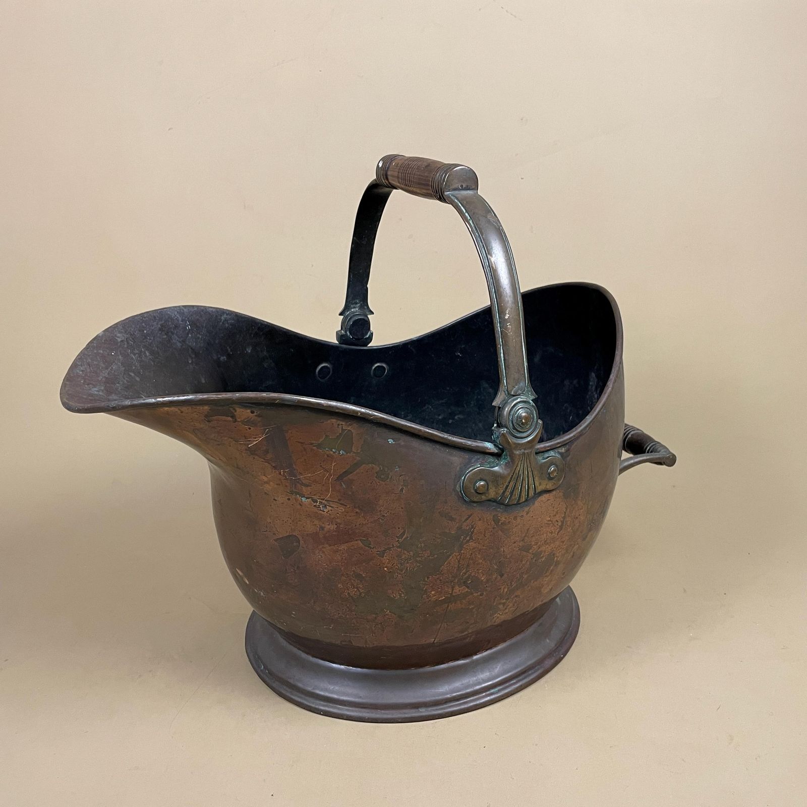 Antique Metal Copper Coal Bucket Wooden Handle Fireside Fire Side Scuttle Helmet Cottage Vintage Fireplace Logs Ornate Wood photo furniture