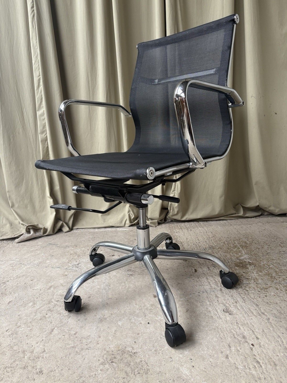 Vtg Mid Century Style Occasional Desk Swivel Chair Danish Scandi Retro R1160 photo furniture