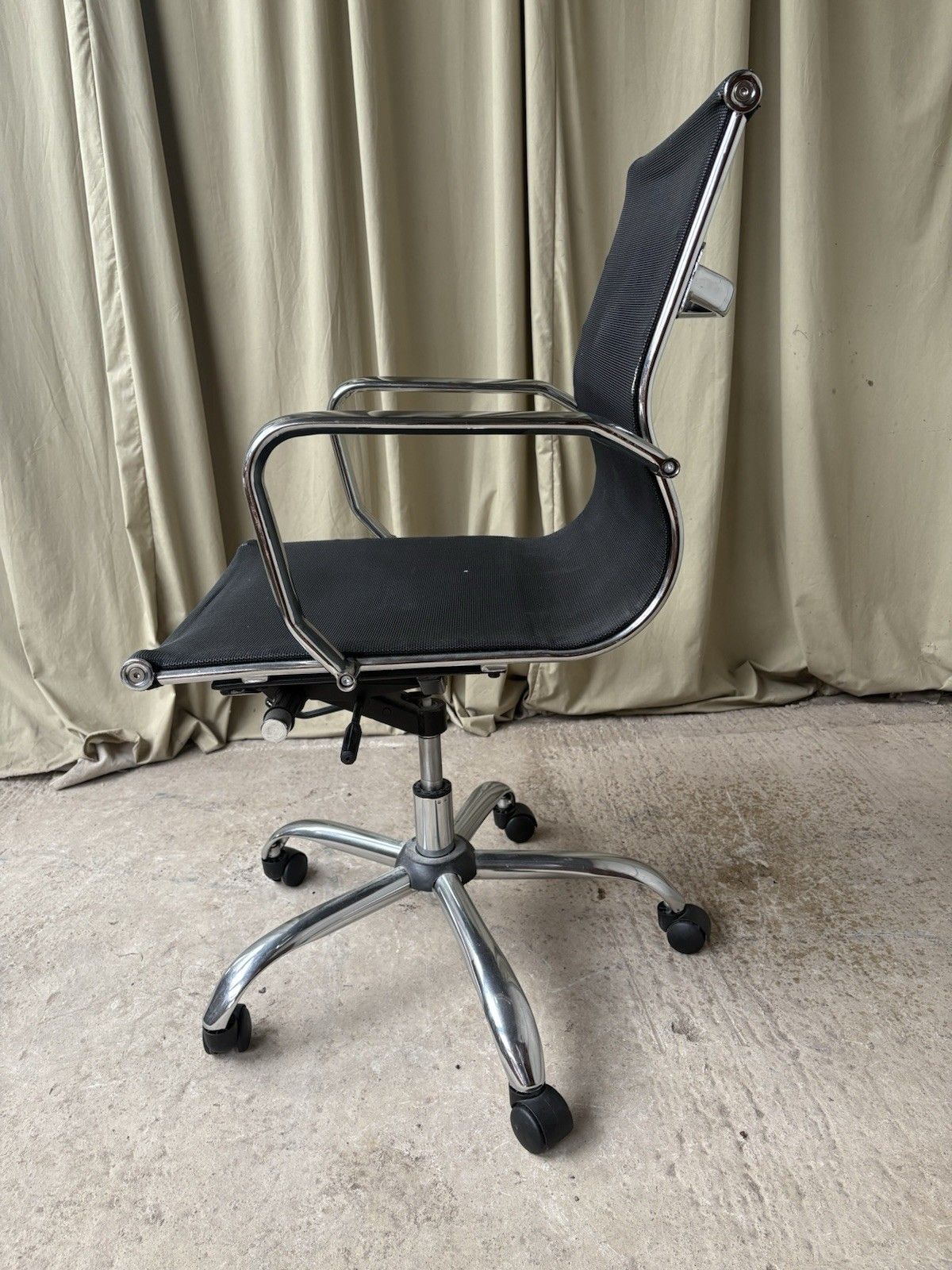 Vtg Mid Century Style Occasional Desk Swivel Chair Danish Scandi Retro R1160 photo 95.0