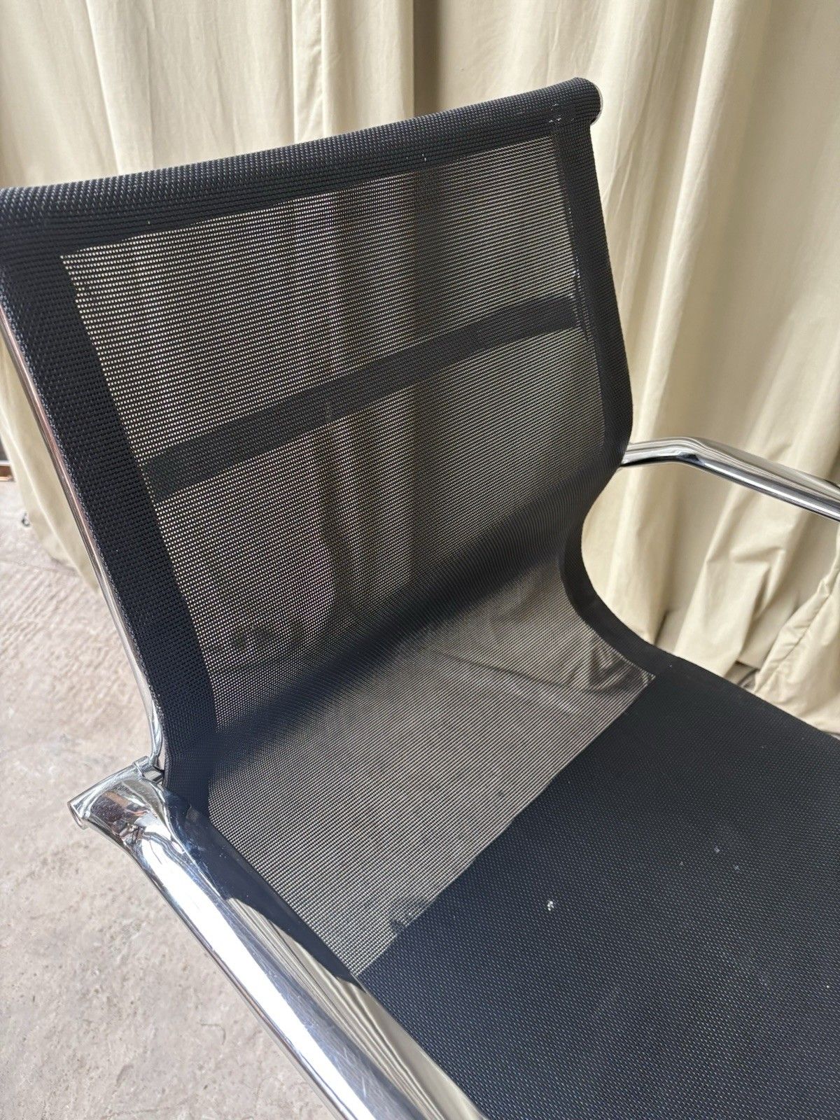 photo furniture Vtg Mid Century Style Occasional Desk Swivel Chair Danish Scandi Retro R1160
