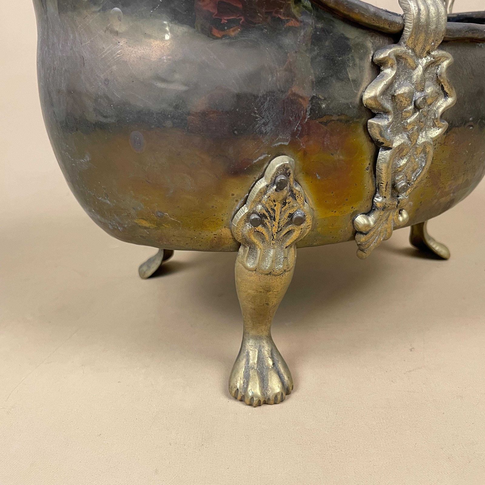 Antique Metal Gold Brass Coal Bucket Handle Fireside Fire Side Scuttle Log Helmet Farmhouse 3 Feet Vintage Fireplace Logs Ornate photo 69.0