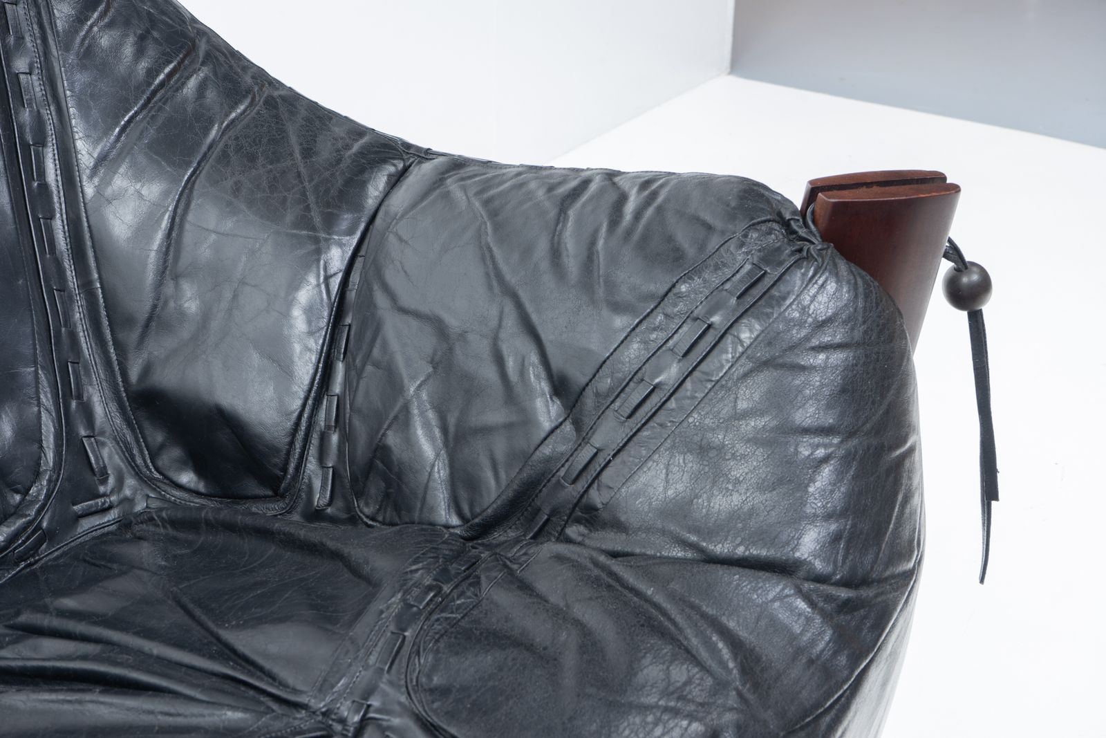 photo for sale Brazilian Design Percival Lafer, Mp 111 Lounge Set, Brazil – 1970s
