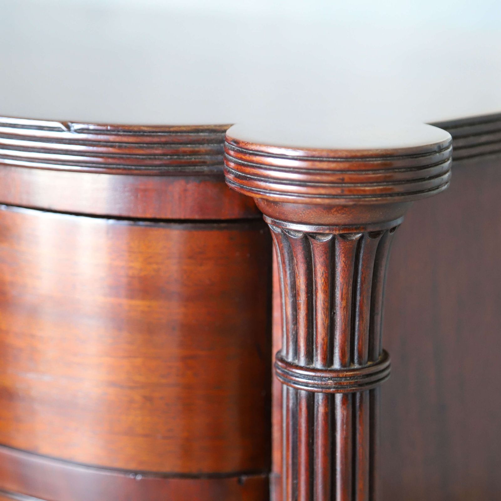 Scottish Regency Bow Front Chest Of 4 Graduated Drawers In Flame Mahogany Circa1830 photo vintage