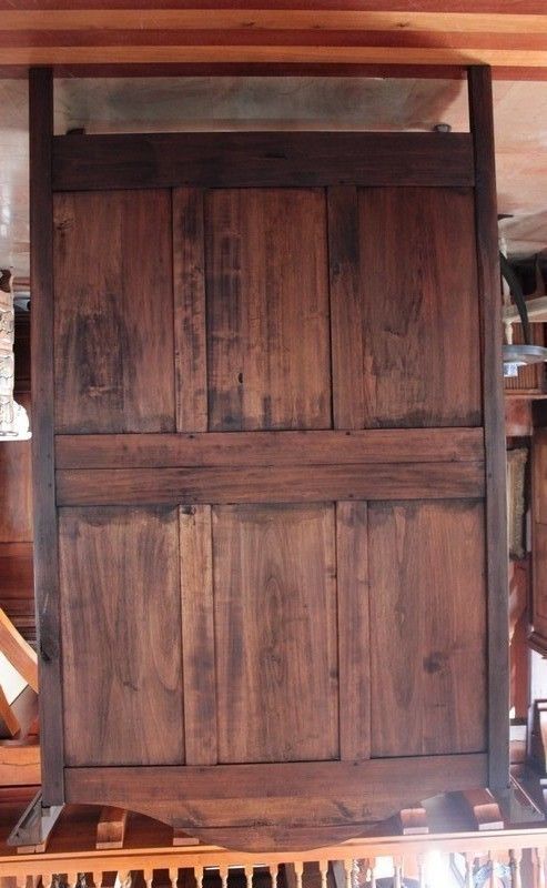 photo vintage Regency Wardrobe In Cherry 18th