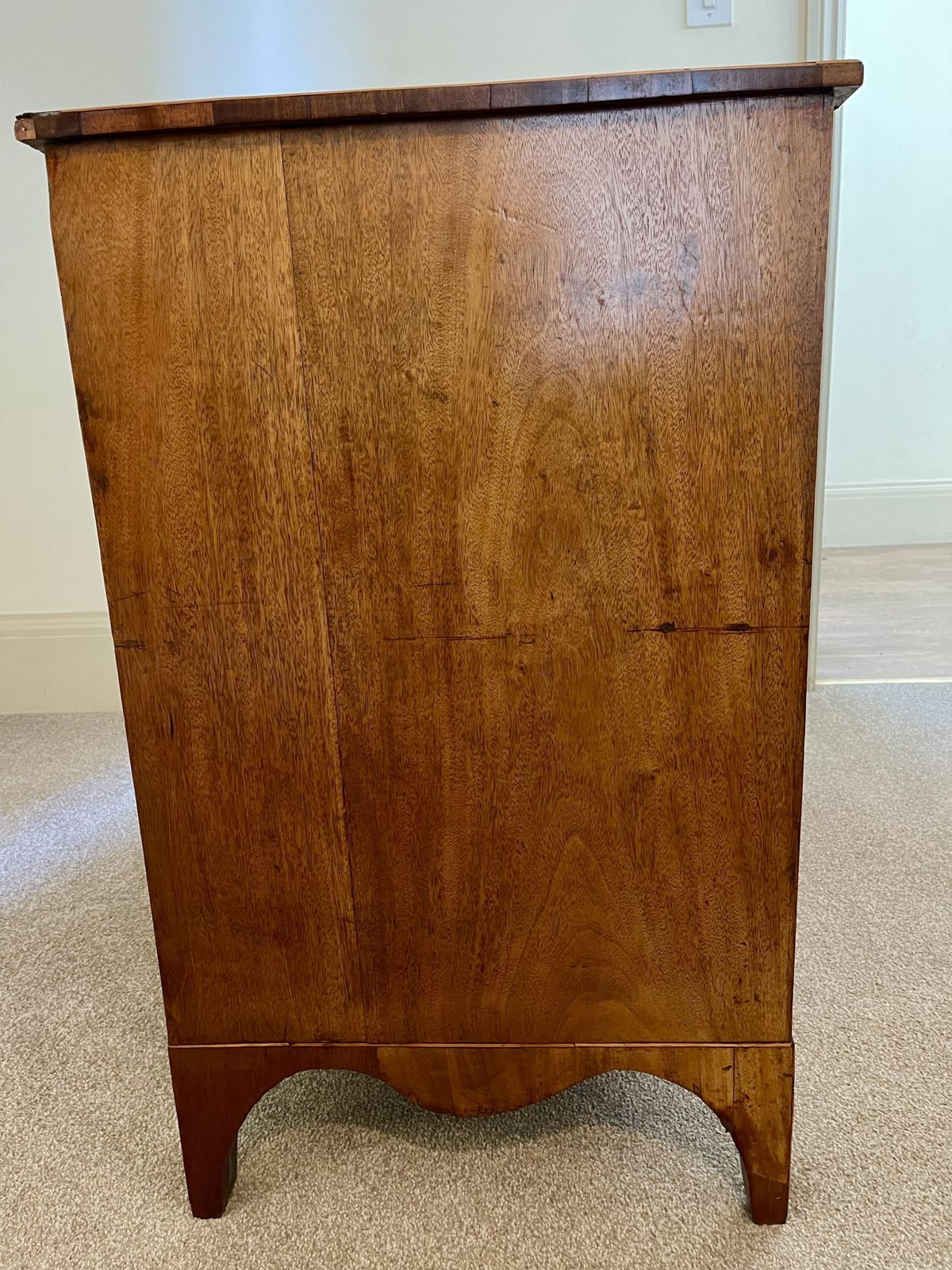 George Ill Mahogany Chest Of Drawers photo 635.0