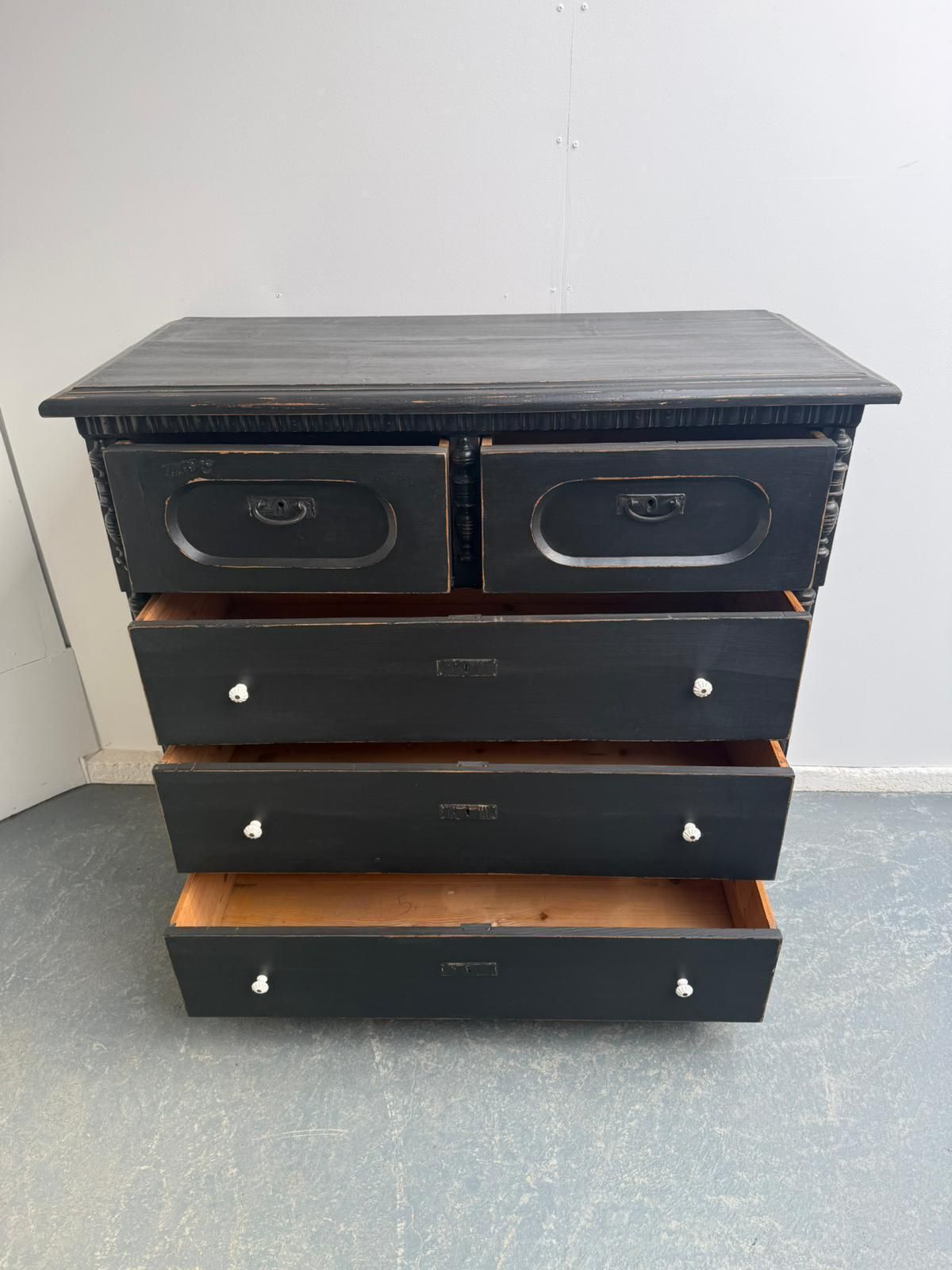 photo furniture Massive Pine Hungarian Victorian Painted Black 5 Drawer Chest Of Drawers