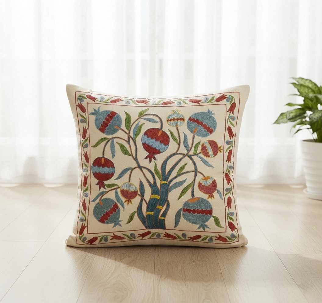Housse de coussin brodée 100 % soie 21" x 21". Coussin décoratif neuf. Coussin dentelle moderne