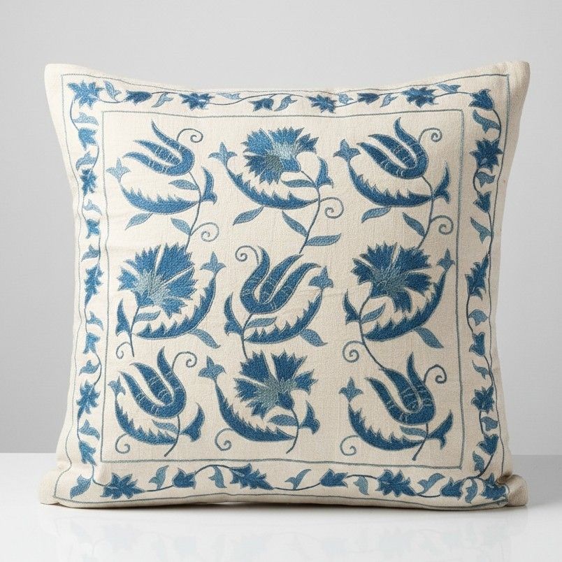 Housse de coussin 100 % soie 20" x 20". Coussin dentelle moderne. Coussin brodé
