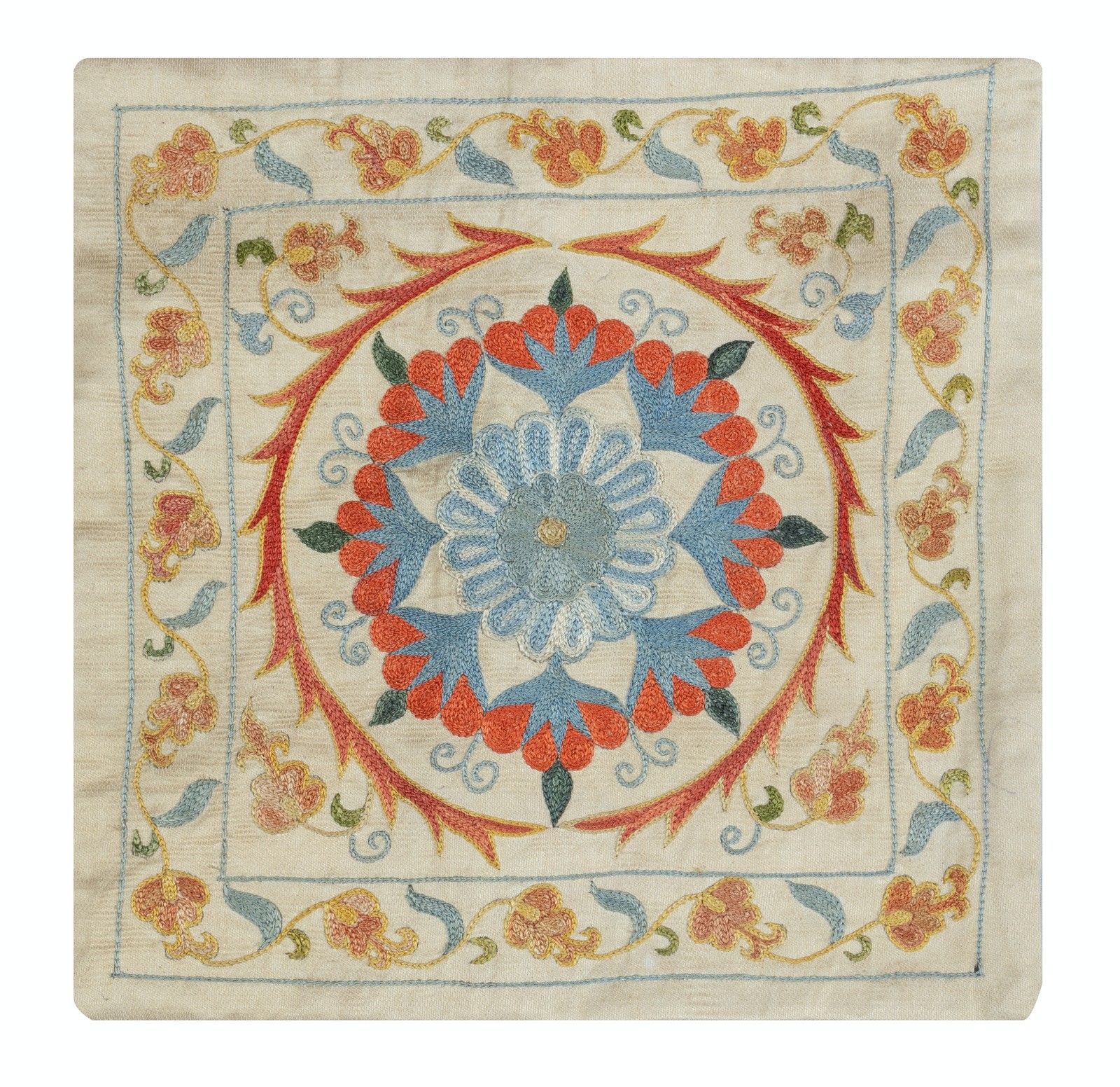 Housse de coussin brodée 100 % soie, 30 x 30 cm. Housse de coussin traditionnelle photo furniture