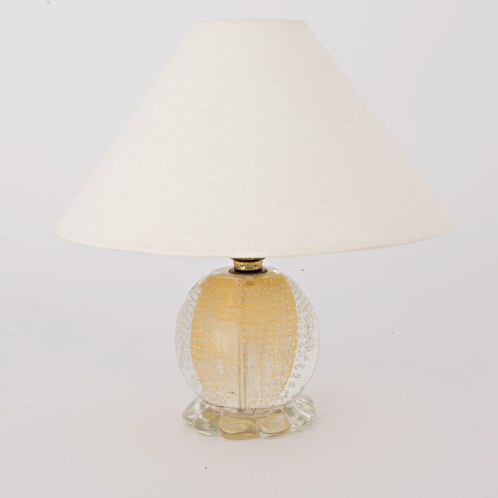 Mid Century Murano Glass Bullicante Table Lamp 1950s | Vintage Gold Flakes Accent Light Italian Hollywood Regency Seguso Barovier Toso photo for sale