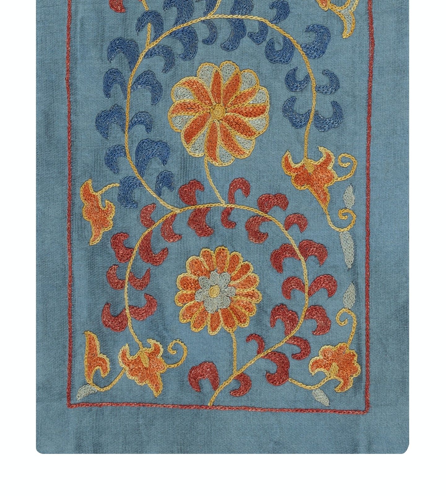Tenture murale 100 % soie, 9" × 21". Décoration murale. Tapisserie brodée traditionnelle bleue photo for sale