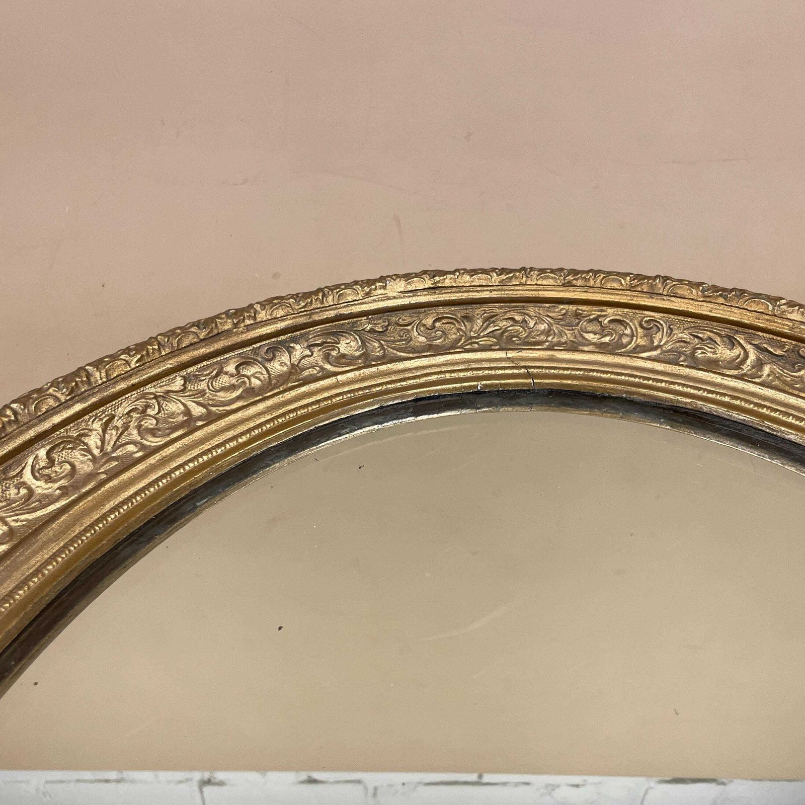 Oval Gold Wood Mirror Ornate Gold Gilt Painted Portrait Wall Mirror Regency Hallway Entry Wooden Frame Antique Style photo vintage