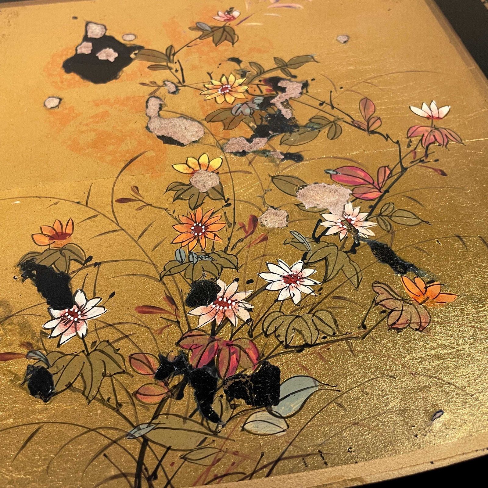 Pair Chinese Side Tables Hand Painted Gold Floral Top Black Curved Front Wood Vintage Chinoiserie Accent Tables Oriental photo 225.0