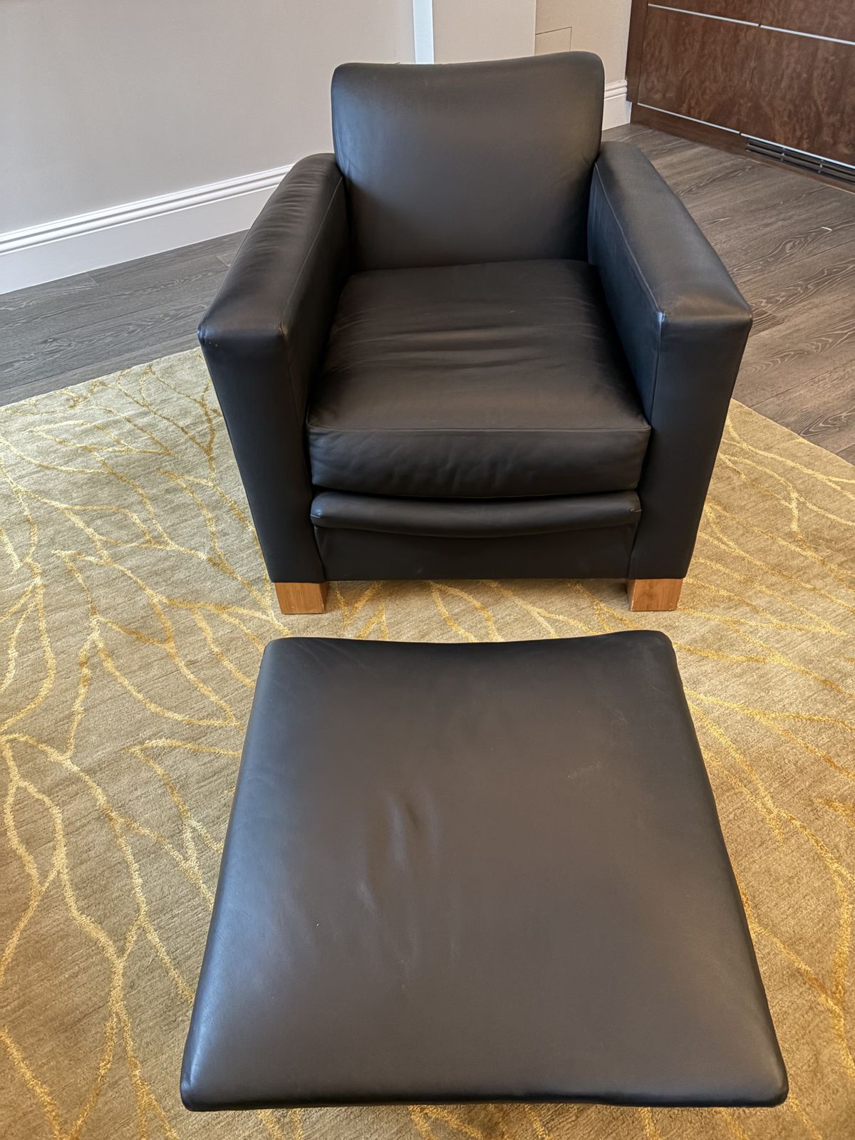 Furniture David Linley Armchair Chair And Footstool   Black Leather And Wanut photo