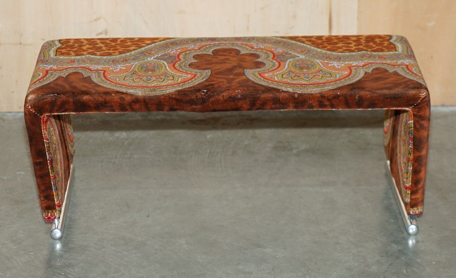 Pair Of Rrp £6,000 Versace Italy 2003 Ilian Rachov Designed Ottoman Footstools photo Furniture