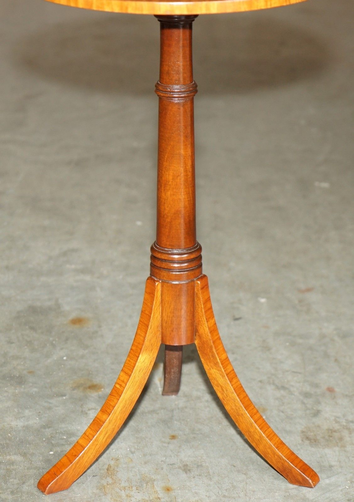 Pair Of Fully Restored Flamed Mahogany Pollard Oak Round Tripod Side End Tables photo vintage