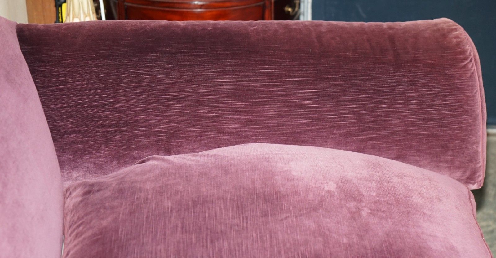 photo furniture Massive Howard & Son's Wimbourne Three Seat Cushion Arm Sofa 257x122cm