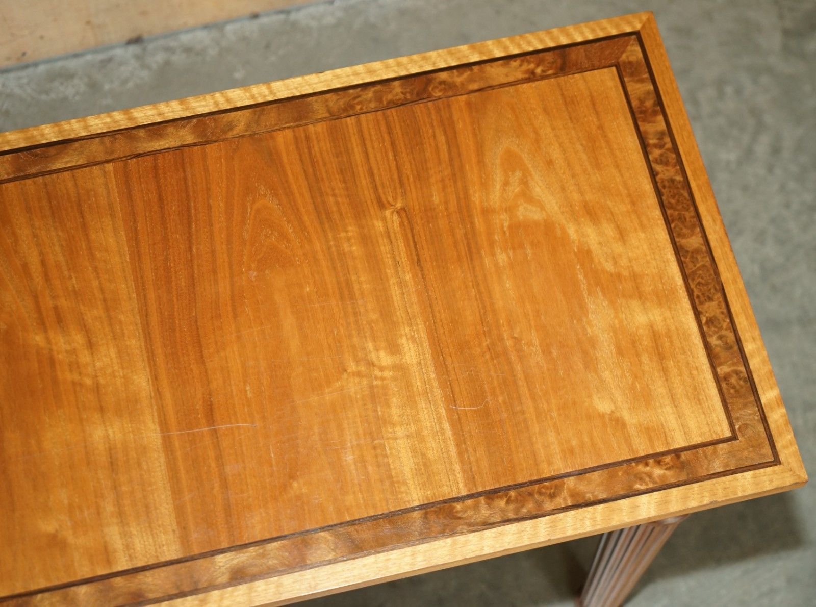 5950.0 Stunning Rrp £12000 Viscount David Linley 1993 Stamped Burr Walnut Console Table photo