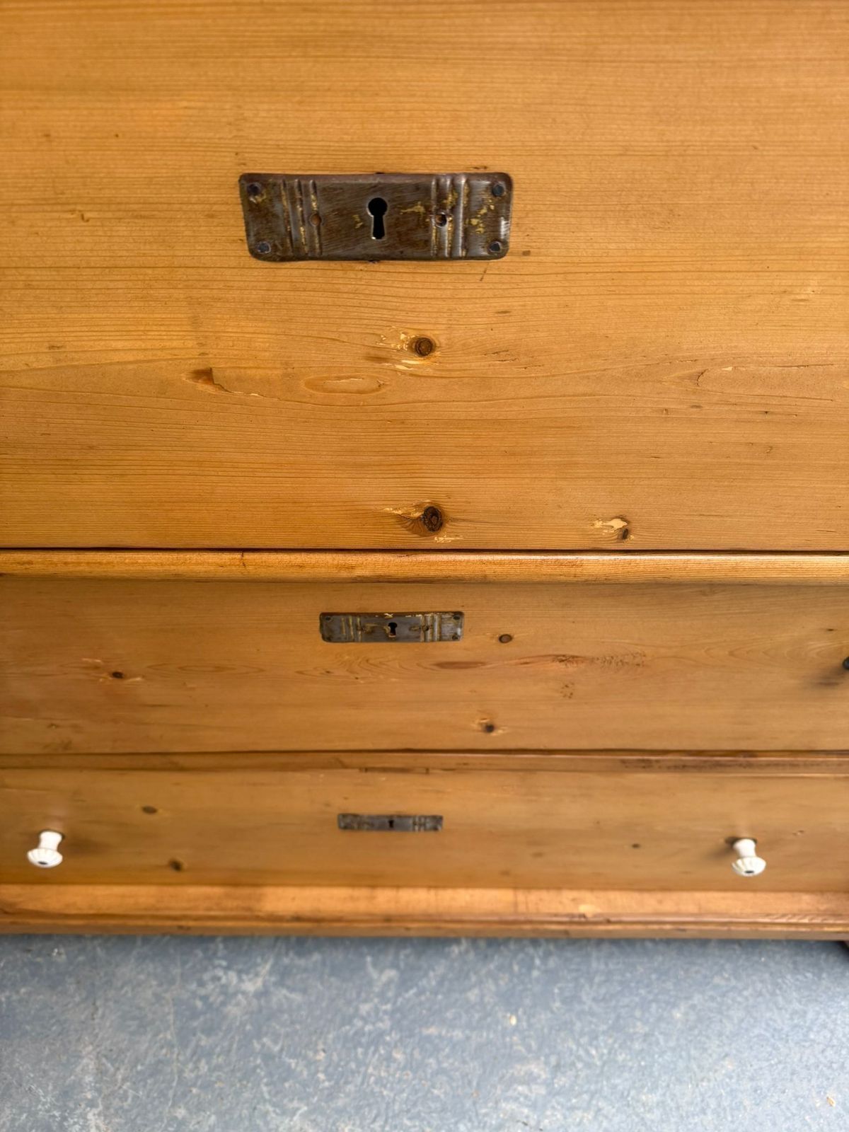 A Massive Victorian Pine Hungarian Waxed 3 Drawer Chest Of Drawers photo vintage