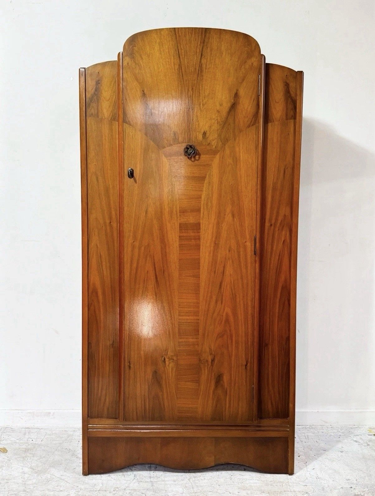 Wardrobe Art Deco Gentlemen’s Mid Century Retro Vintage