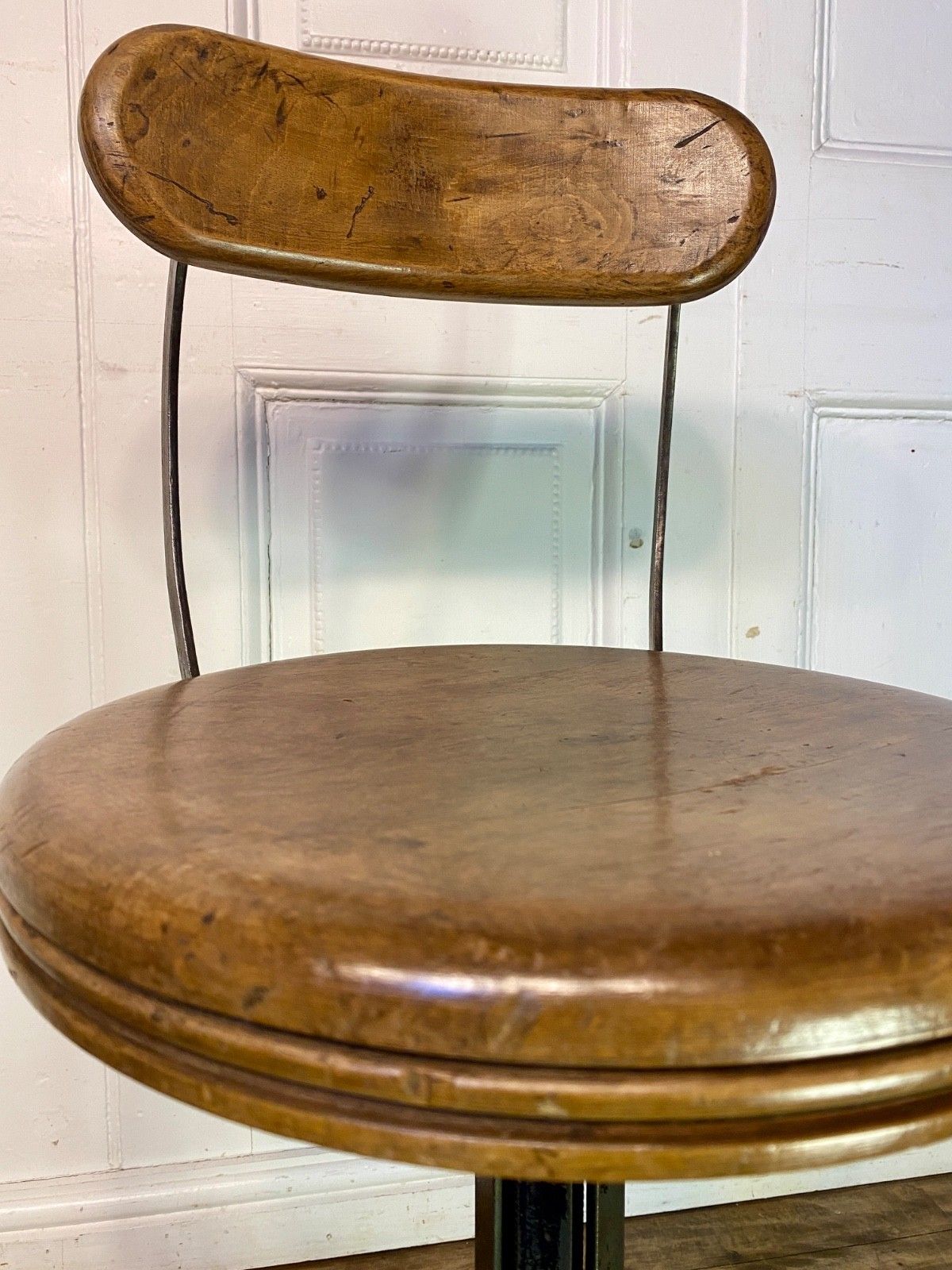 photo furniture Vintage Antique Industrial Blade Chair By Rubery Owens.