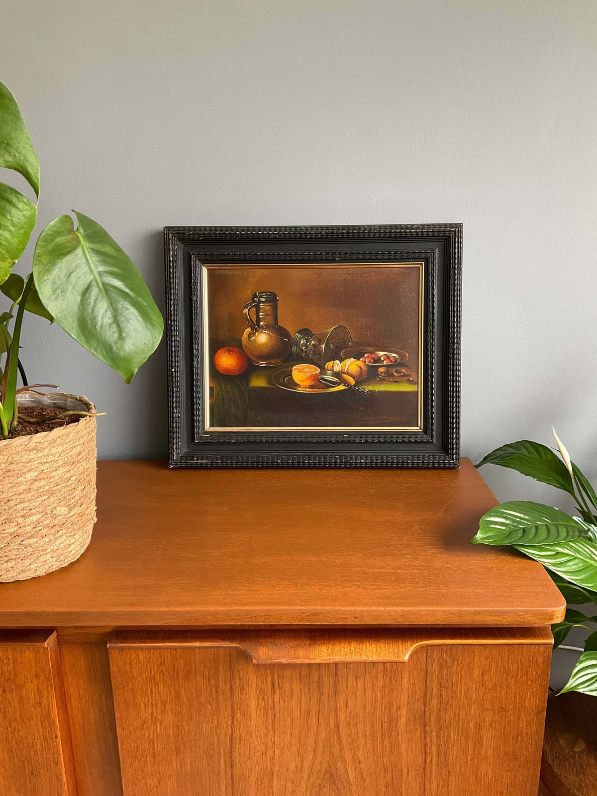 photo furniture Vintage Still Life Oil Painting On Canvas – Fruit & Jug Composition – Black Wooden Frame – 46cm X 37cm