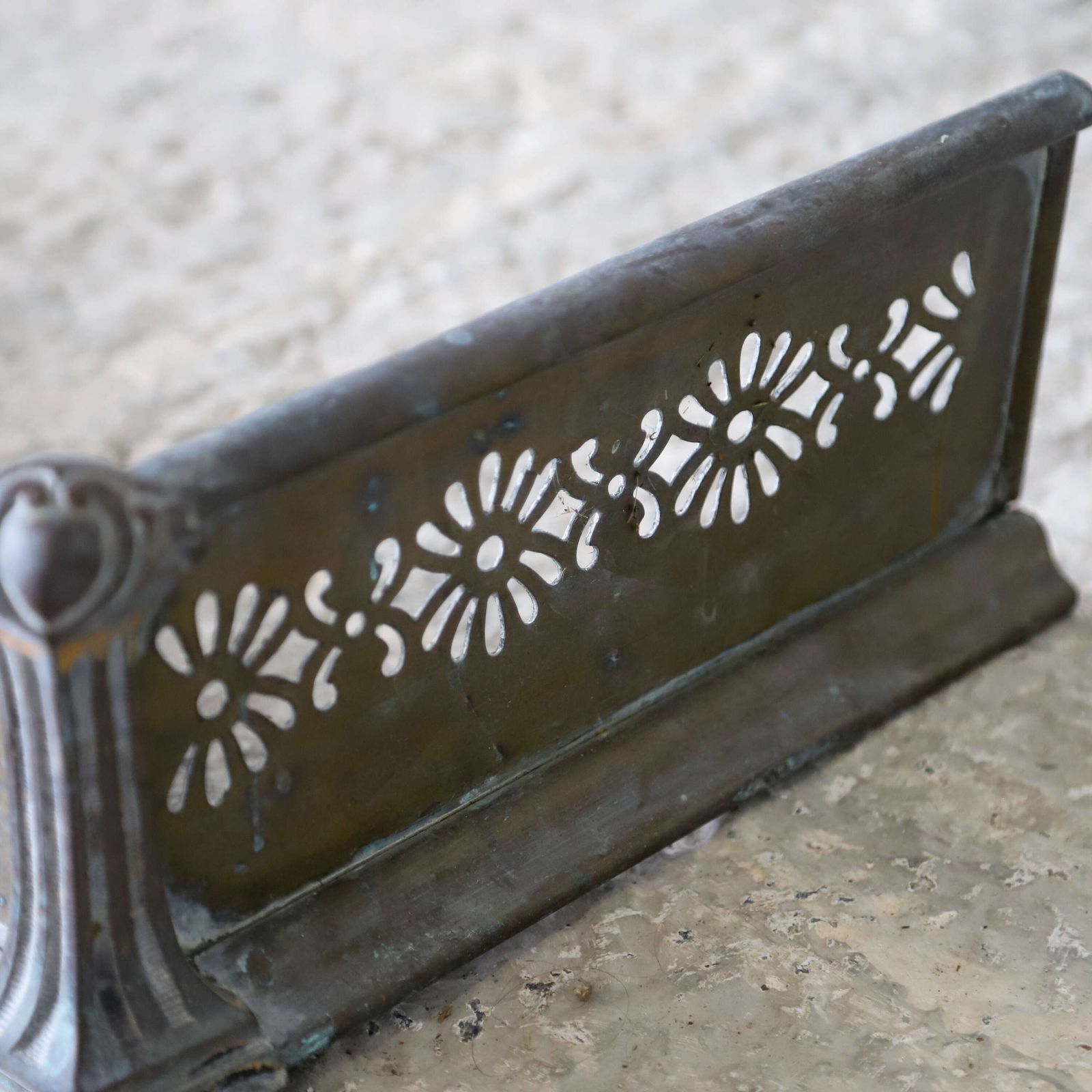 ​​​​​​​English Brass & Steel Art Nouveau Fireplace Fender, Wonderfully Patinated, C.1890 photo Home Fixtures