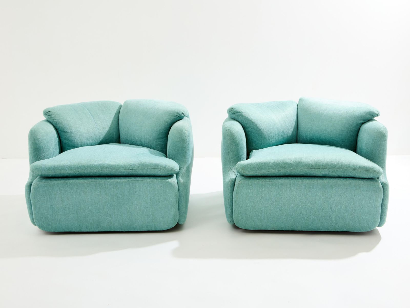 Alberto Rosselli For Saporiti Pair Of Confidential Armchairs 1970 photo furniture