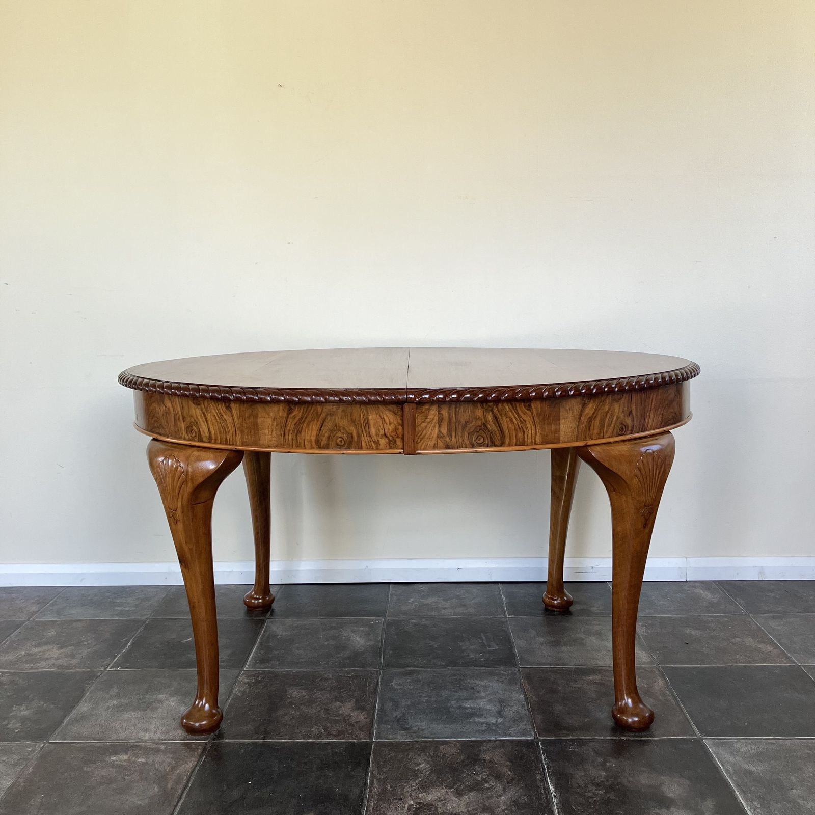 Superbly Restored Georgian Burr Walnut Wind Out Extending Dining Table By James Phillips & Sons Bristol; Queen Anne Legs photo Furniture