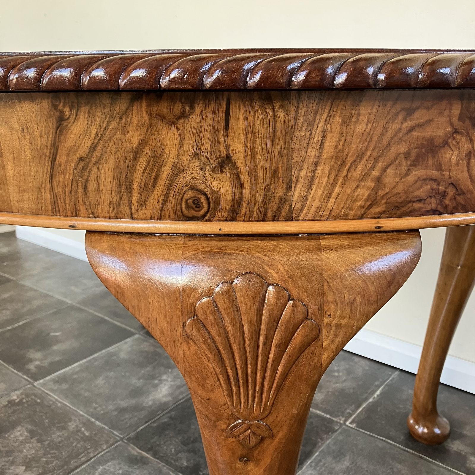 Furniture Superbly Restored Georgian Burr Walnut Wind Out Extending Dining Table By James Phillips & Sons Bristol; Queen Anne Legs photo
