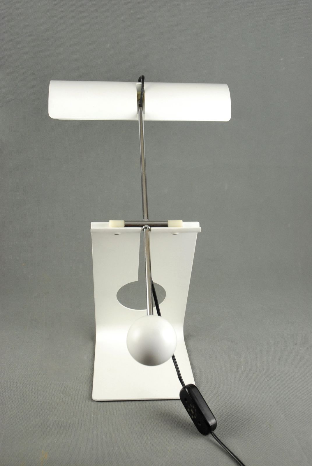 Mid Century Italian Desk Lamp, Picchio By Mauro Martini For Fratelli Martini, 1970s photo vinterior