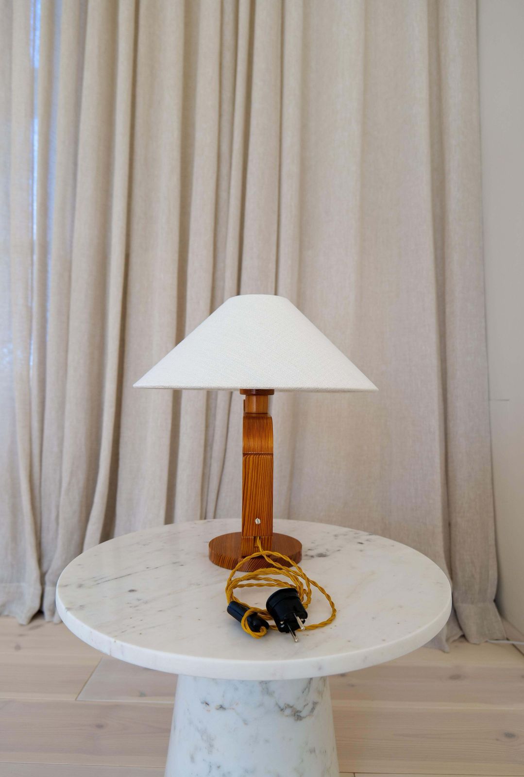 Mid Century Modern Hans Agne Jakobsson Sculptural Table Lamp In Pine, 1970s photo vinterior