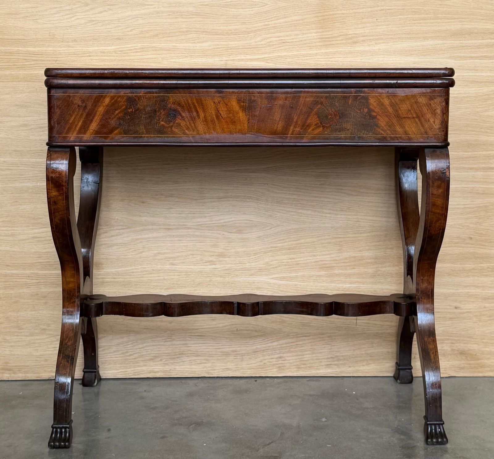 Table de jeu d'époque George III en acajou photo for sale