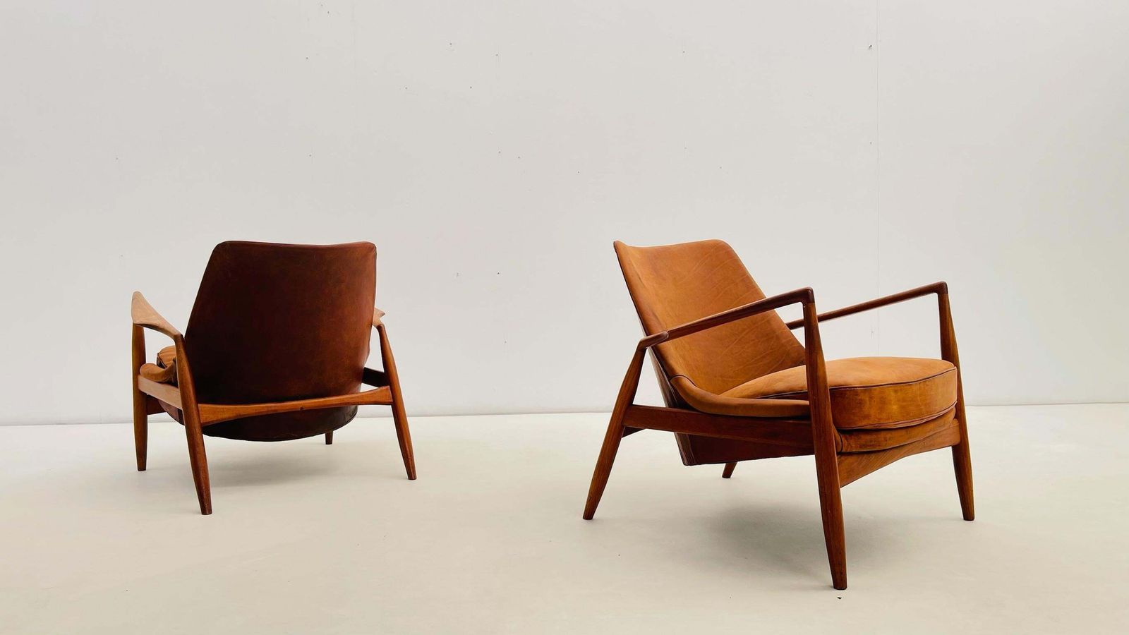 photo vinterior 'Seal' Armchairs By Ib Kolof Larsen