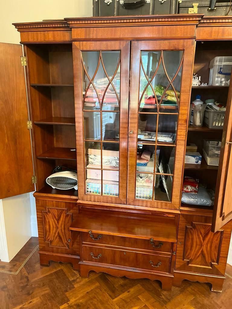 Beautiful Reproduction Mahogany Unit Dresser photo vintage