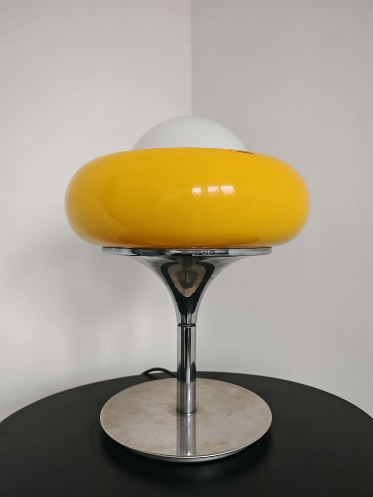 Mid Century Modern Table Lamp "Jadran" Or "Tulip" By Guzzini, Yugoslavia 1970s photo for sale