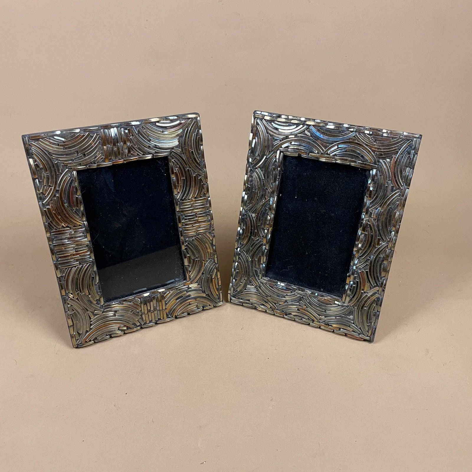 Pair Of 2 Vintage Glass Frames Art Deco Vanity Small Photo Frames Patterned Frame Picture A5 Photos Frame Silver Freestanding Rectangle photo furniture