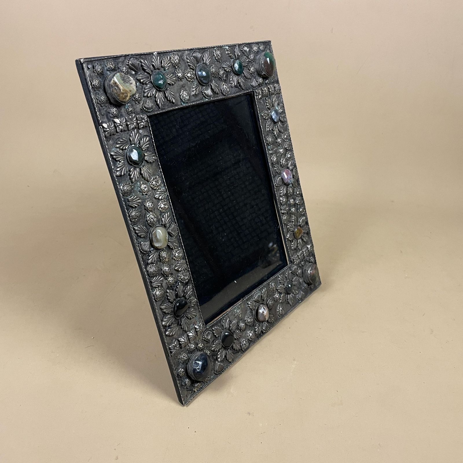 Indian Metal Picture Frame Glass Vanity Photo Patterned Gem Stone Handmade Photos Silver Freestanding Rectangle Ornate Pattern 30.5x25.5cm photo furniture