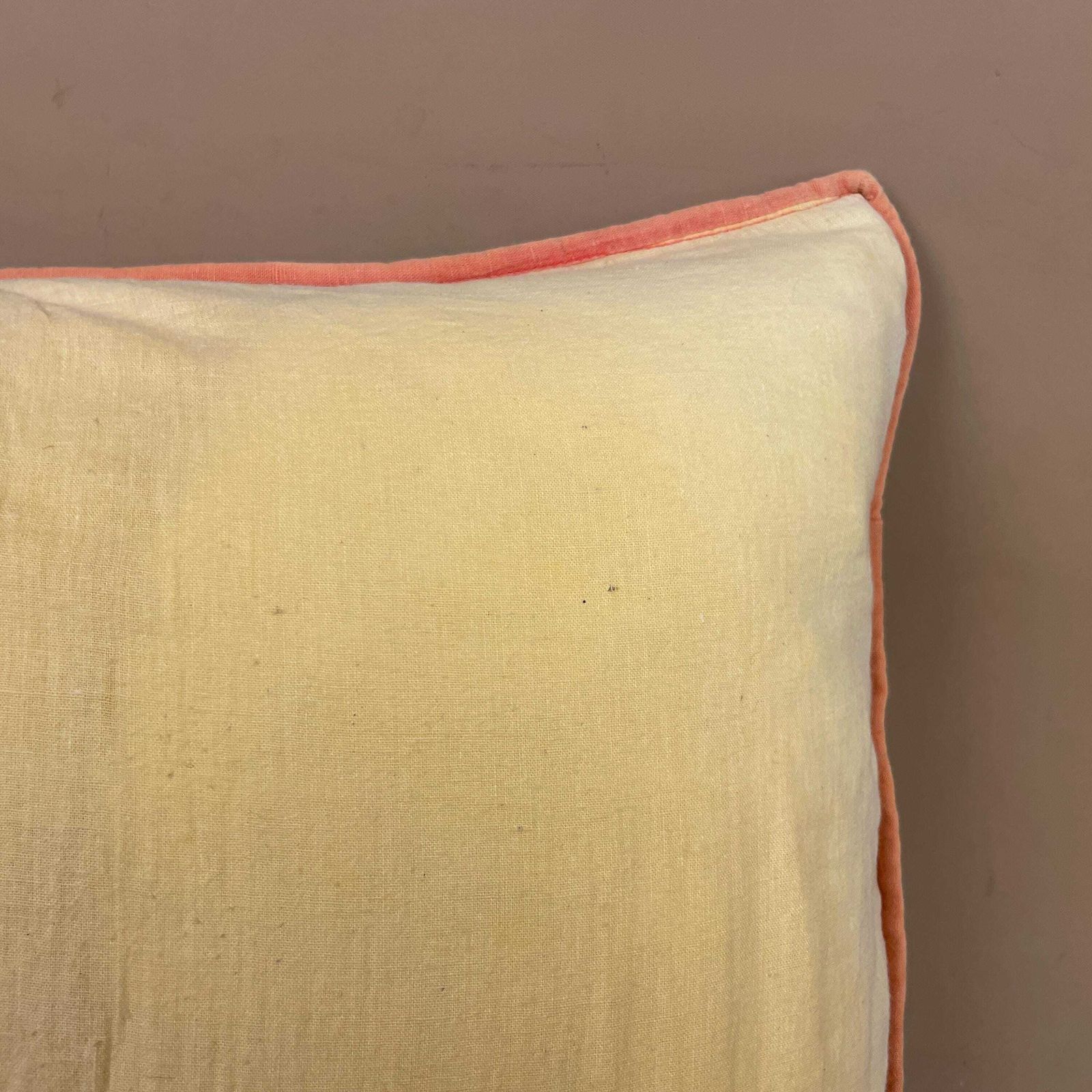 photo furniture Indian Hand Printed Cushion Floral Quilted Feather Filled Pillow Cover Pale Muted Cream Piping Edge Vintage Scatter Sofa Throw Cushion