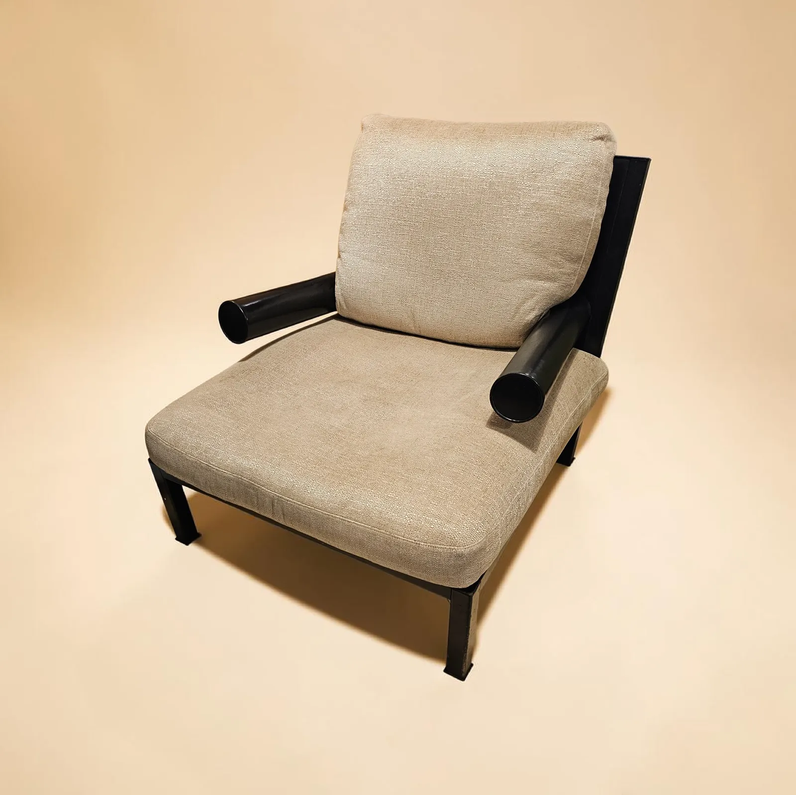 Armchair 'Baisity' By Antonio Citterio For B&B Italia With Cushions Linen / Frame Covered In Black Leather photo 1593.0