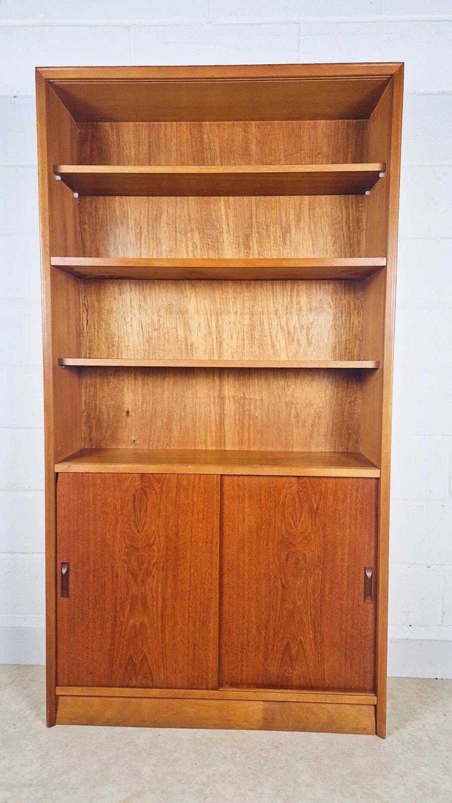 Herbert Gibbs For Heals Silver Signature Vintage Mid Century 1970s Bookcase Vinyl Storage Sideboard photo for sale