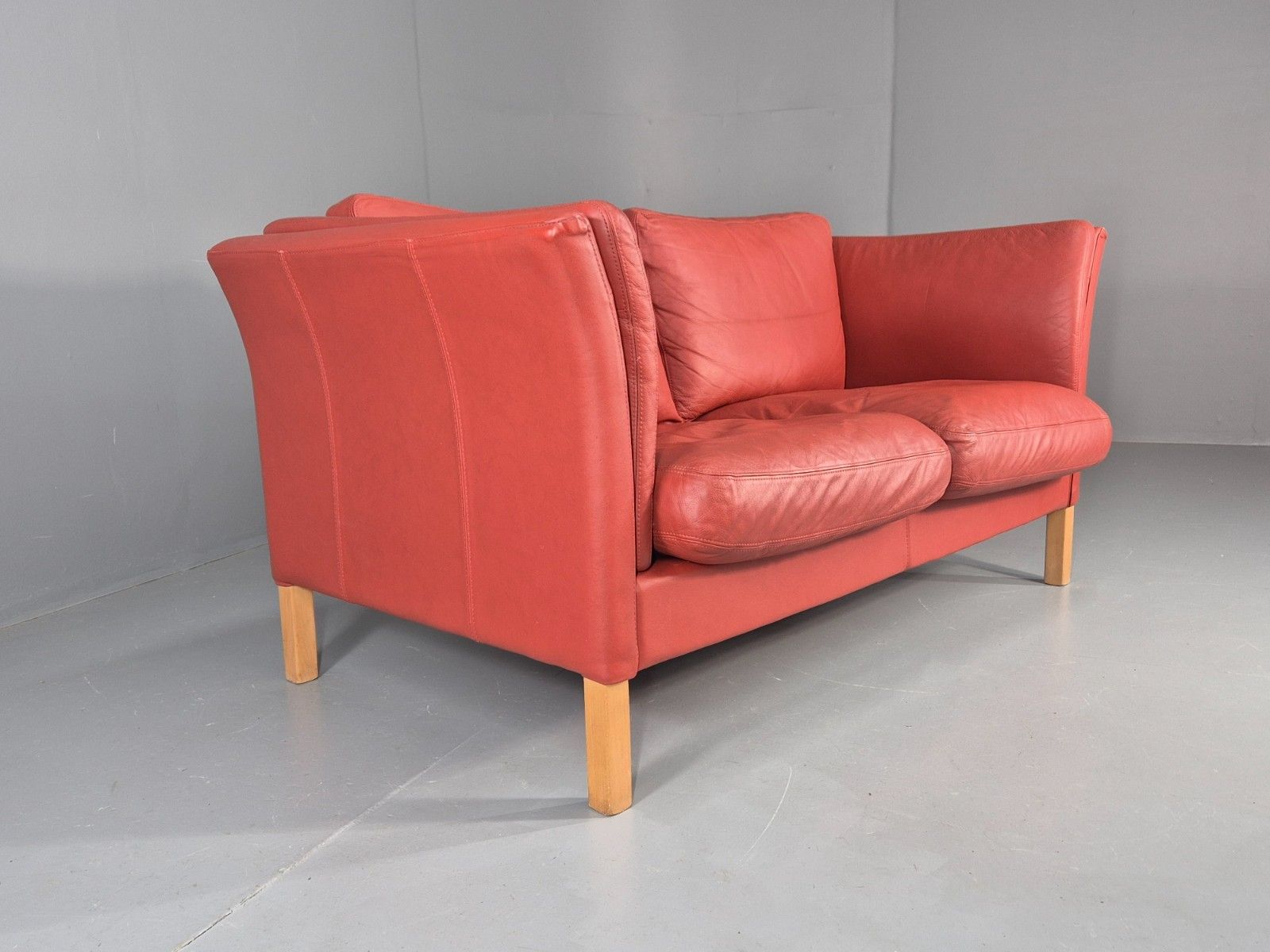 Vintage Danish 2 Seater Danish Skalma Red Leather 1980s Retro Mcm Eb10512 M2ss photo vinterior