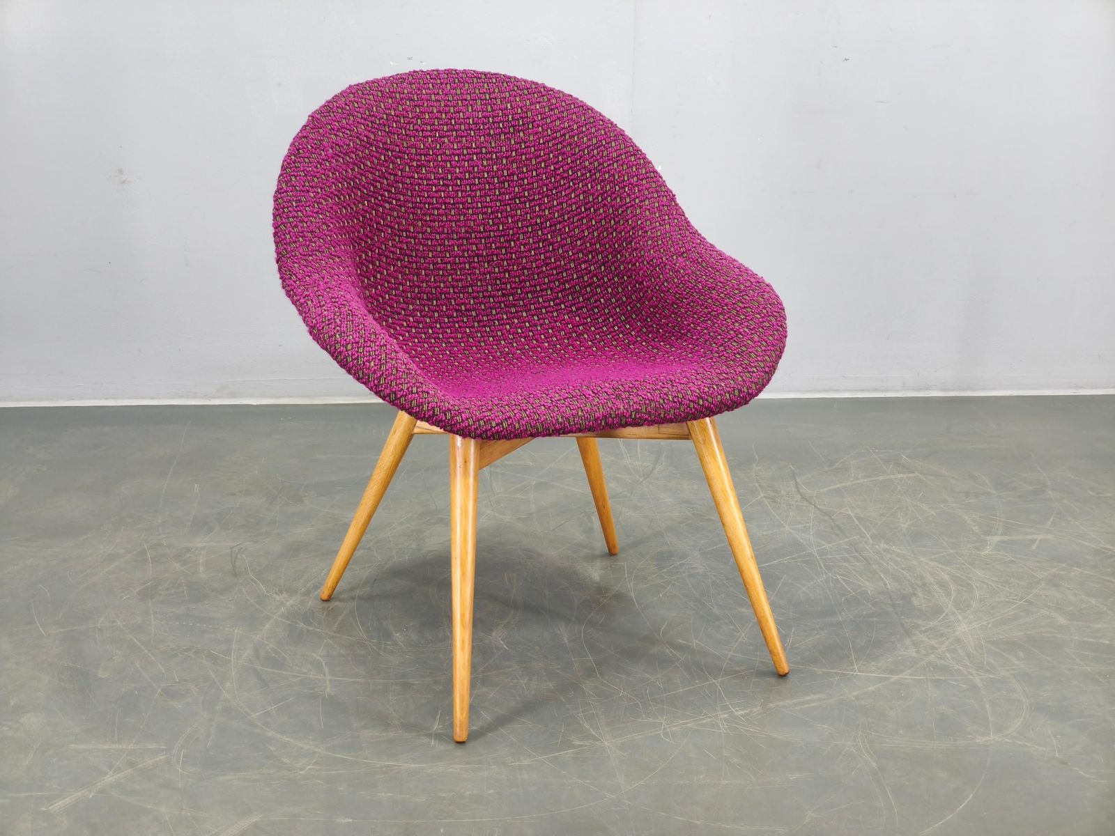 Miroslav Navratil Shell Lounge Chair, Czechoslovakia 1960s photo furniture