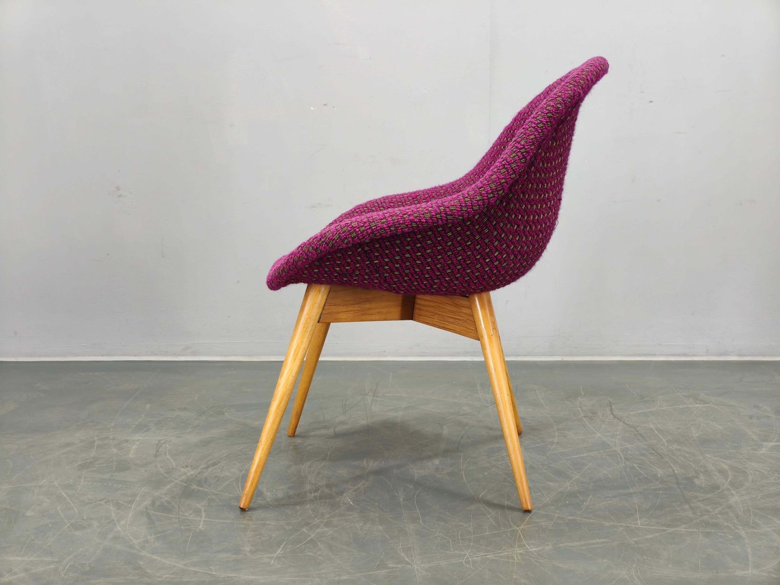 Miroslav Navratil Shell Lounge Chair, Czechoslovakia 1960s photo vintage