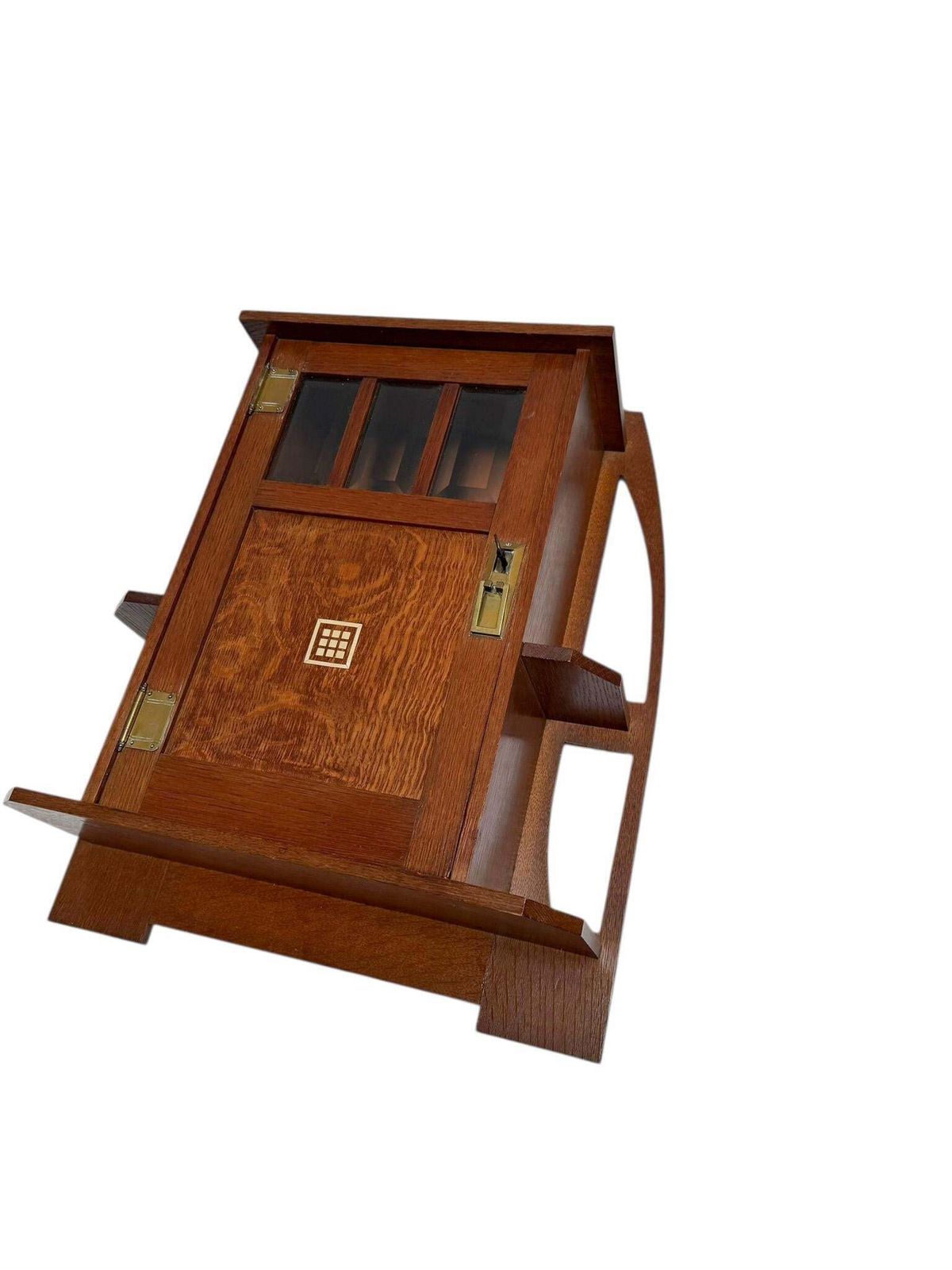 Arts & Crafts Wall Cabinet In Oak By Onder Den Sint Maarten, 1900s photo for sale