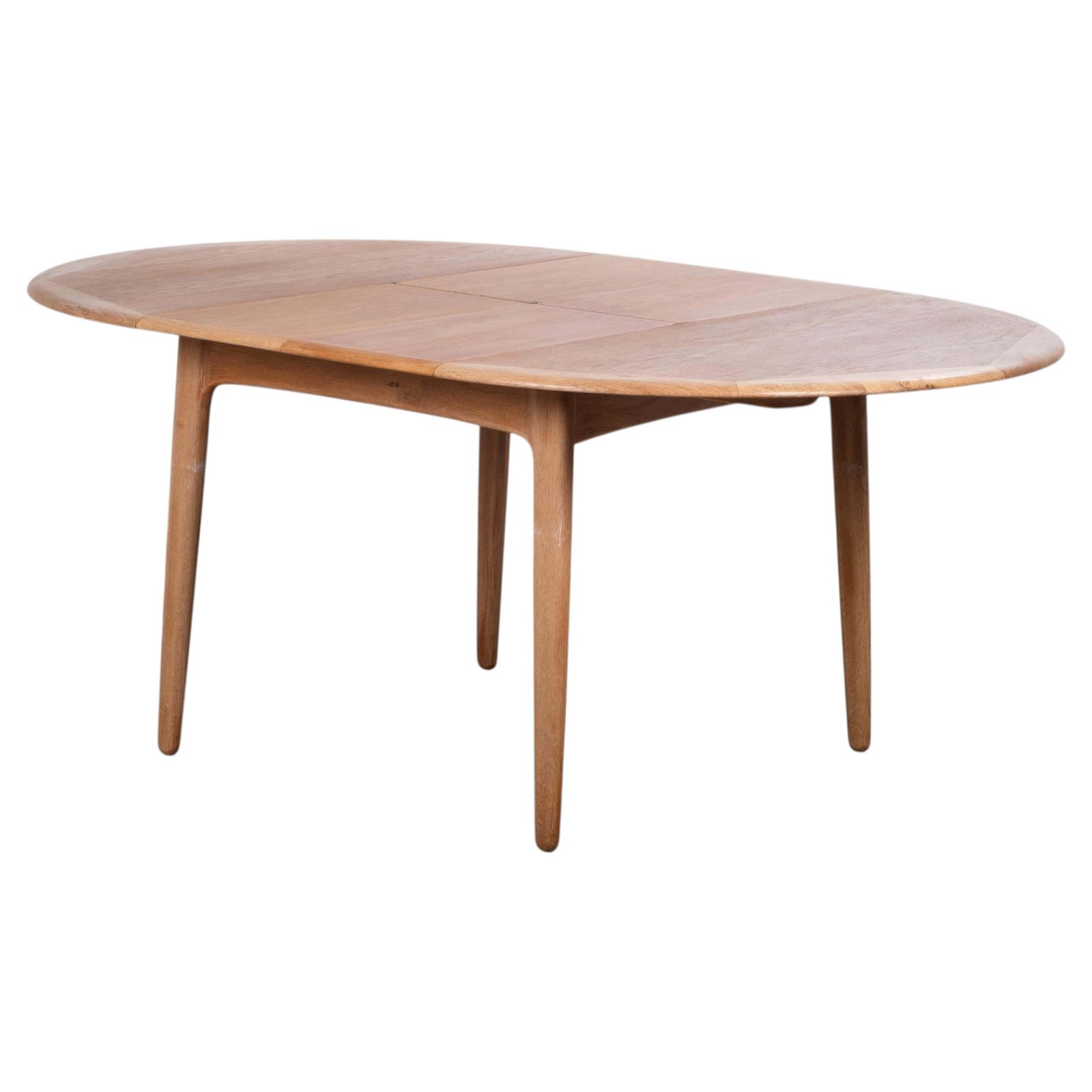 Round Oak Dining Table By Svend Aage Madsen For K. Knudsen, Denmark, 1960s