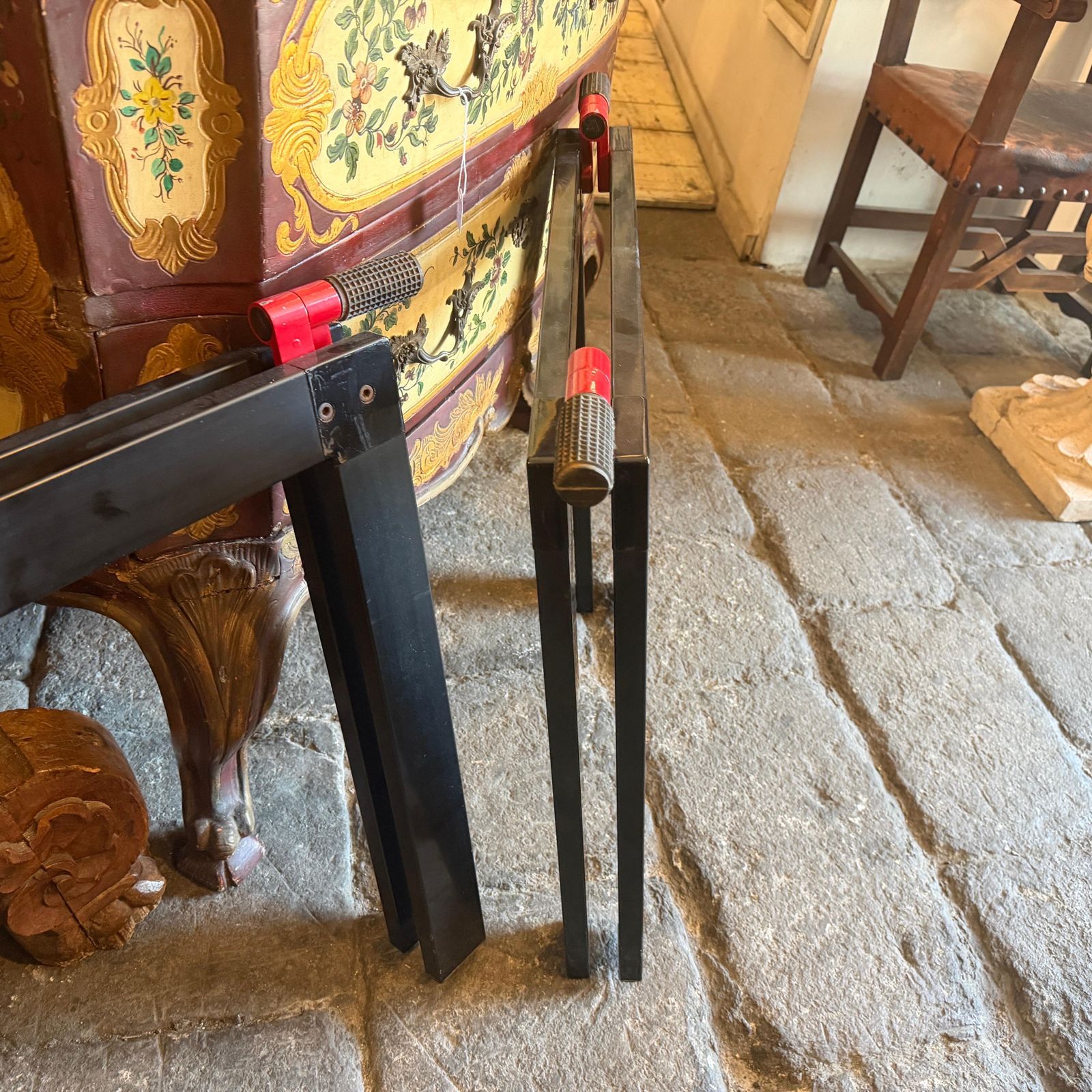 Set Of Two 1970s Modern Easels For Gaetano Table By Gae Aulenti For Zanotta photo vintage