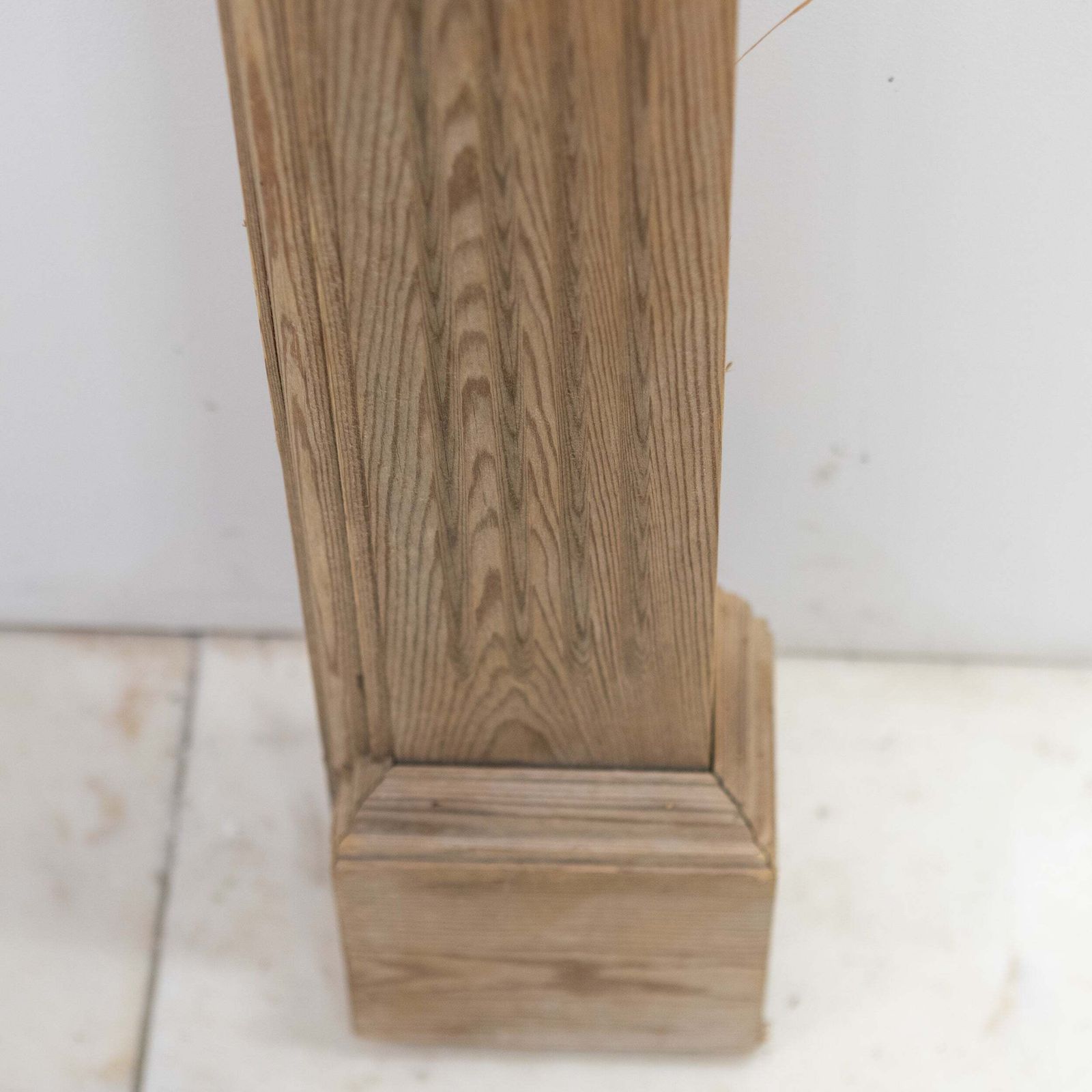 photo furniture Reclaimed Richly Decorated Wooden Fireplace Surround